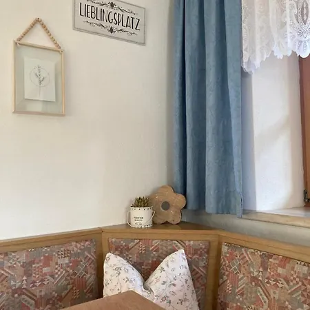 Seppen Bed & Breakfast 2*